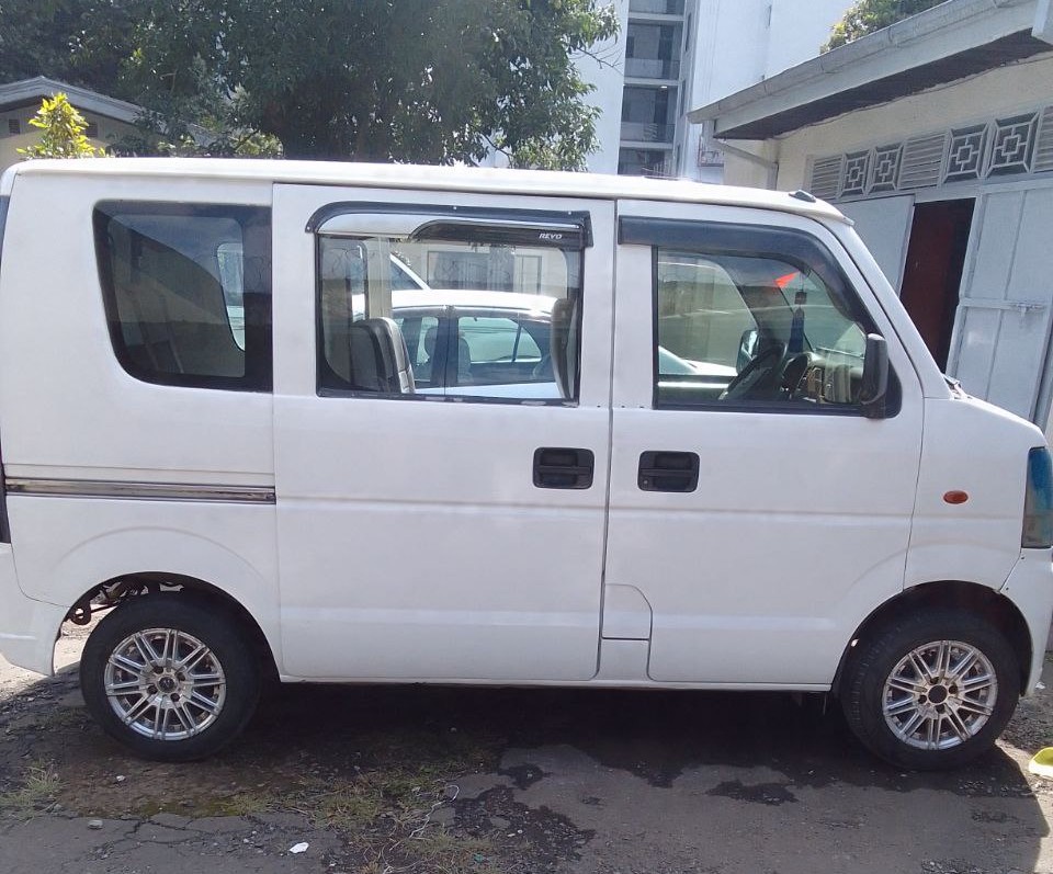 suzuki every - Image 4